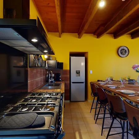 Dom wakacyjny Poigniere 17 Pers Jacuzzi, Baby-foot, 30 Min