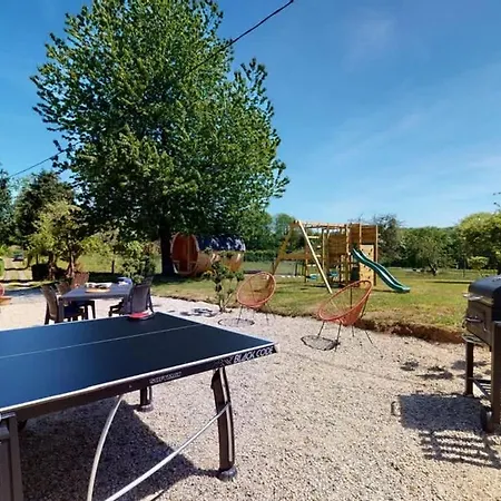 Poigniere 17 Pers Jacuzzi, Baby-foot, 30 Min