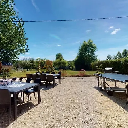 Poigniere 17 Pers Jacuzzi, Baby-foot, 30 Min Dom wakacyjny *