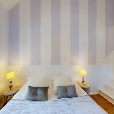 Poigniere 17 Pers Jacuzzi, Baby-foot, 30 Min Dom wakacyjny *