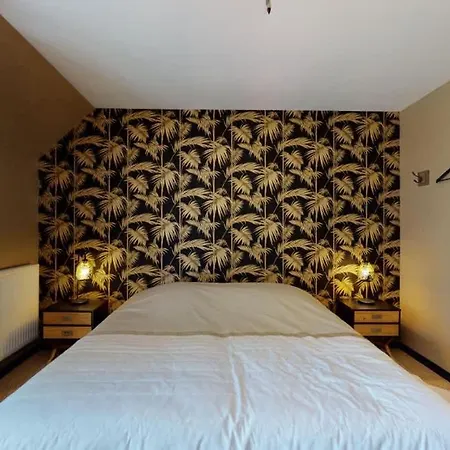 Poigniere 17 Pers Jacuzzi, Baby-foot, 30 Min بيت للعطل *