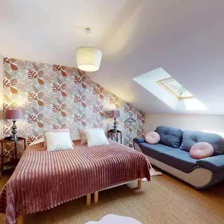 Poigniere 17 Pers Jacuzzi, Baby-foot, 30 Min *