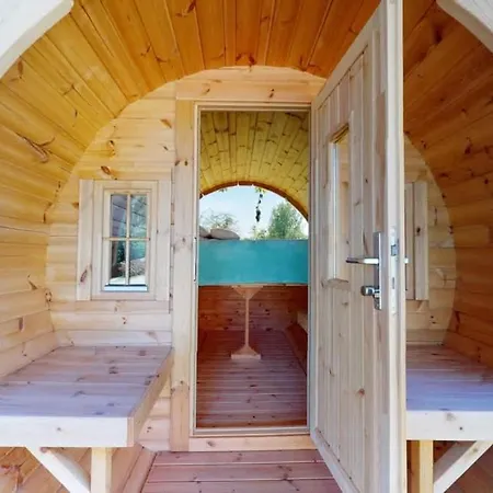 Dom wakacyjny Poigniere 17 Pers Jacuzzi, Baby-foot, 30 Min Tessy-sur-Vire