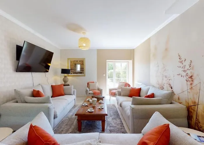 La Clef Decamp Poigniere 17 Pers Jacuzzi, Baby-foot, 30 Min