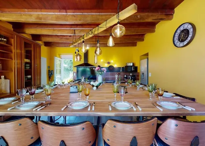 La Clef Decamp Poigniere 17 Pers Jacuzzi, Baby-foot, 30 Min * Tessy-sur-Vire