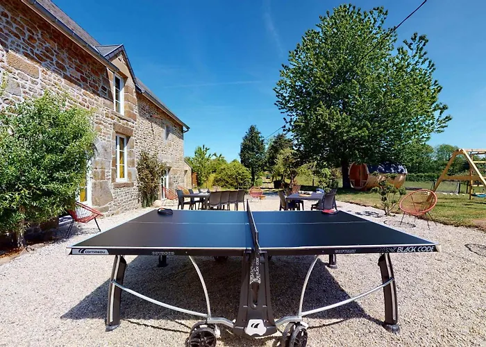 La Clef Decamp Poigniere 17 Pers Jacuzzi, Baby-foot, 30 Min * Tessy-sur-Vire