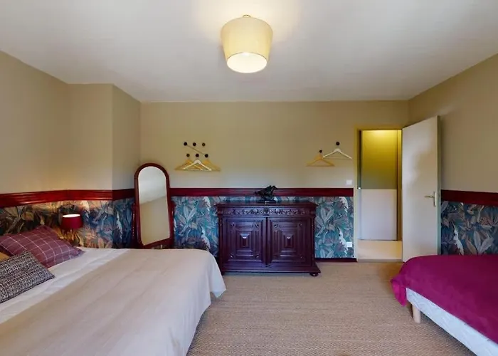 La Clef Decamp Poigniere 17 Pers Jacuzzi, Baby-foot, 30 Min