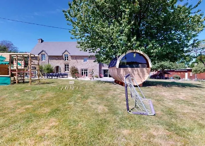 Casa de Férias La Clef Decamp Poigniere 17 Pers Jacuzzi, Baby-foot, 30 Min *